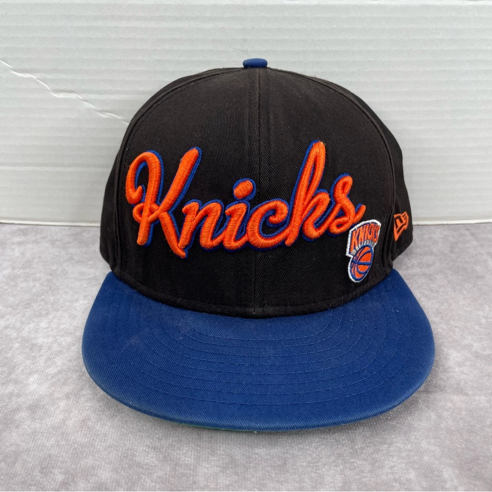 New York Knicks Script Snapback Hat Cap Black New Era Hardwood Classics One Size